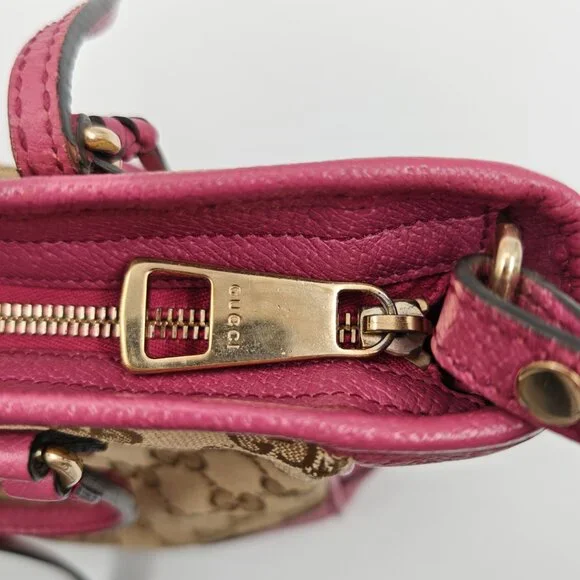 Gucci Bree leather crossbody bag in very good condition - Picture 11 of 15